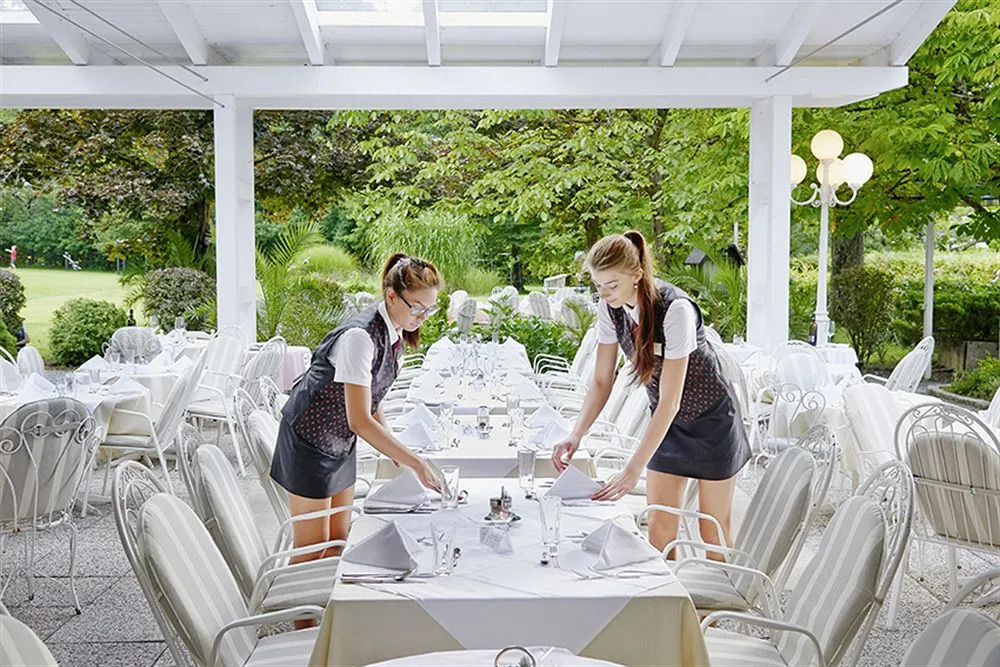 Amerika-Holzer Hotel & Resort