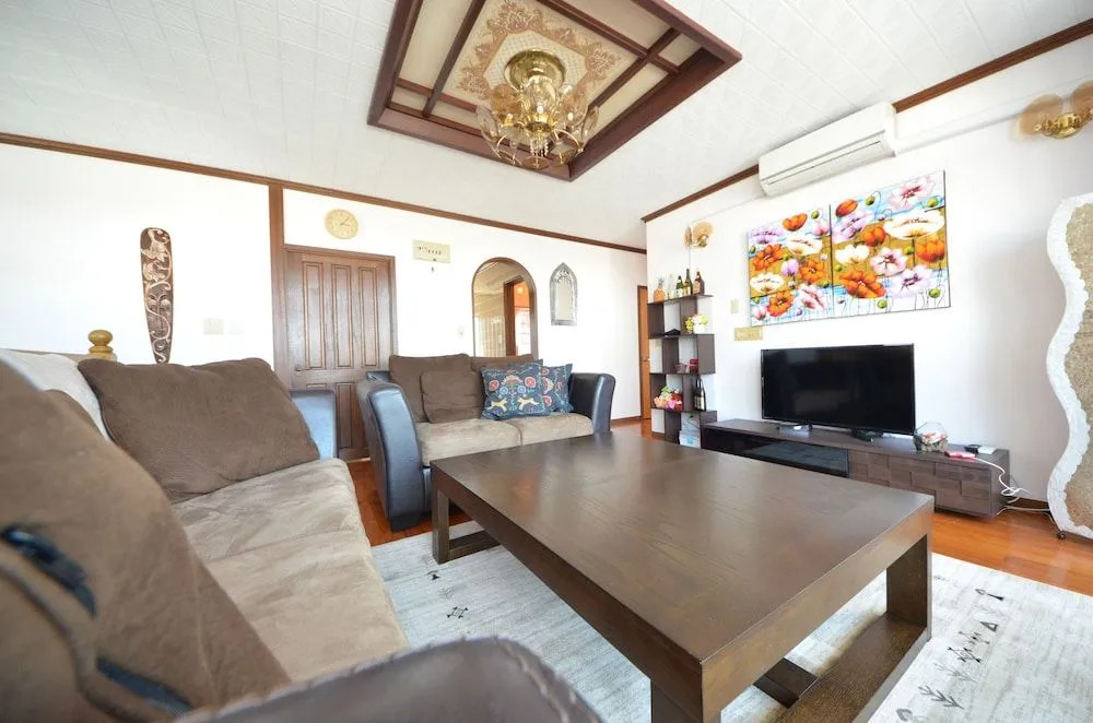 Yomitanson Resort House
