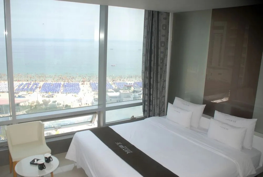 Hotel Sky Beach