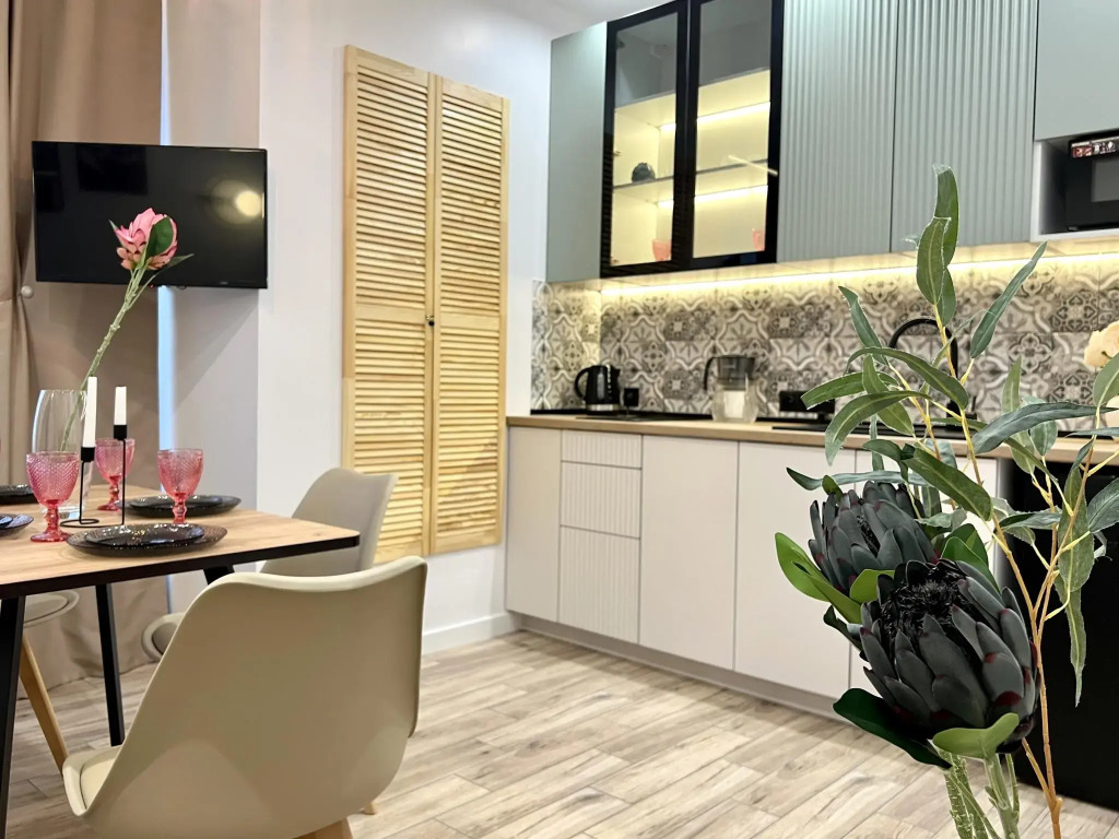 RentFlat (Рент Флэт) на проспекте Российский 15