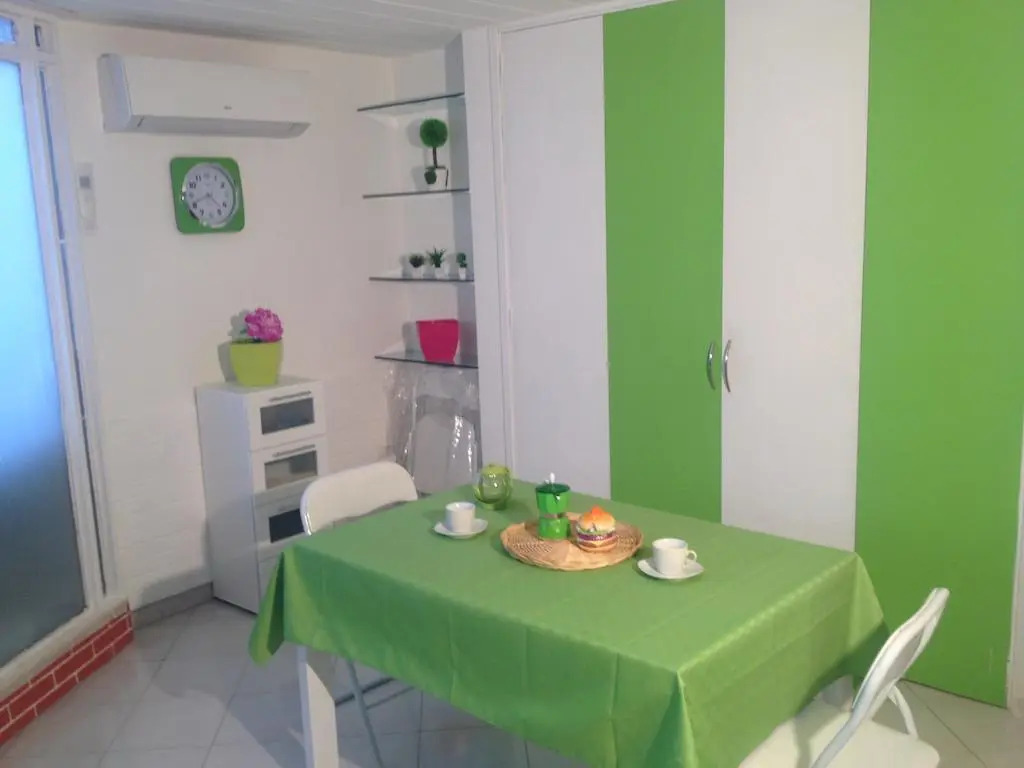 Funny House Apartment