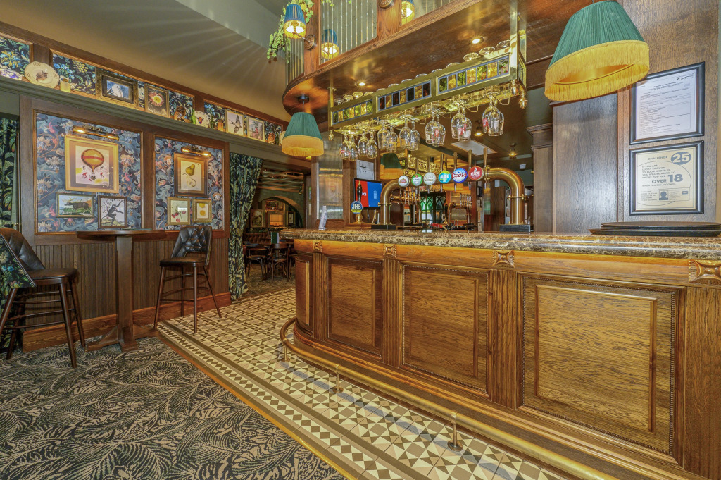 The Bull Hotel, Peterborough