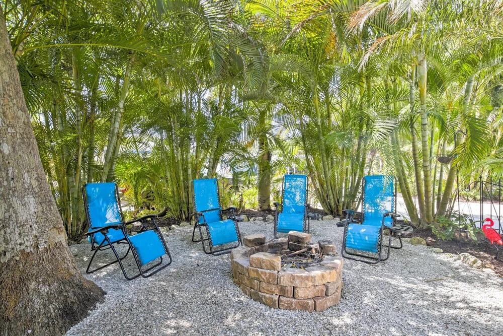 Indian Rocks Beach Oasis - 2 Blocks to Beach!