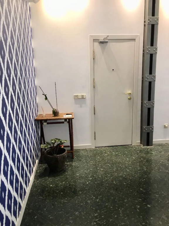 CIBELES Apartment (2BR 1BT)
