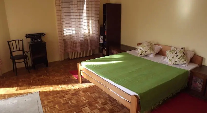 Nikolas Guesthouse