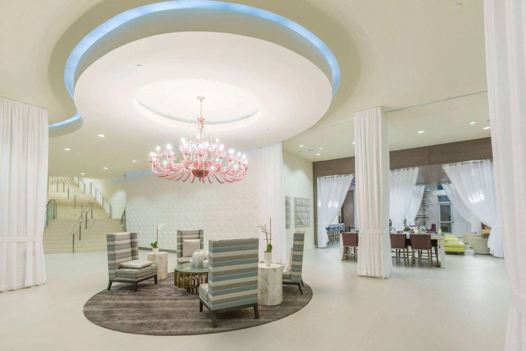 Wyndham Grand Jupiter at Harbourside Place