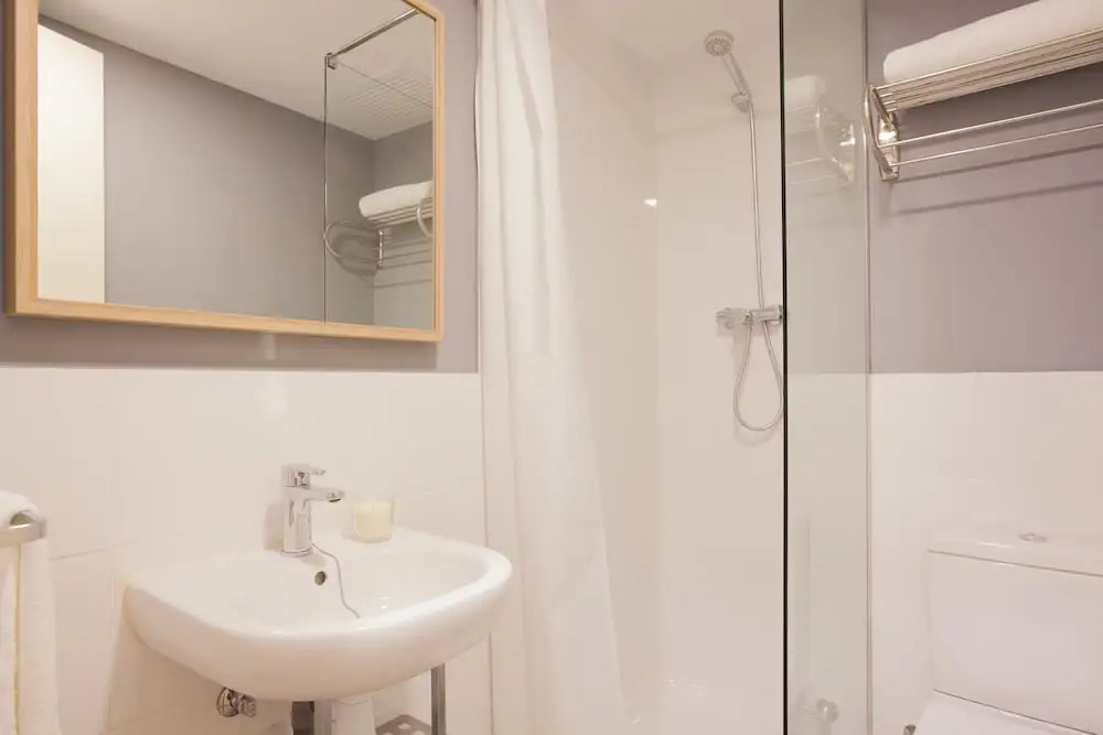 Click&Flat Europa Fira Apartments