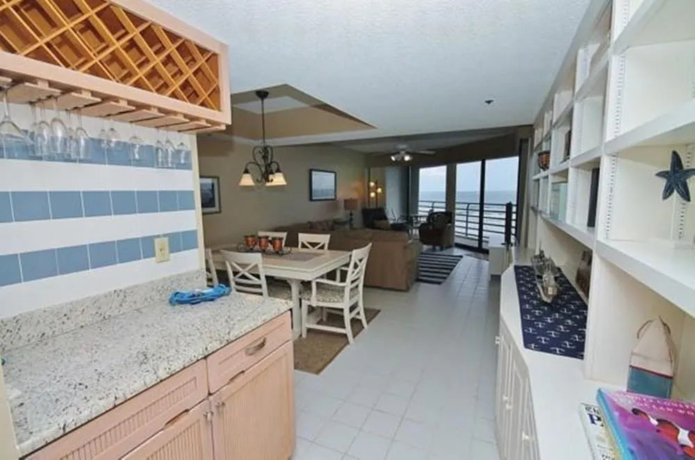 Ebb Tide 404 Apartment 2