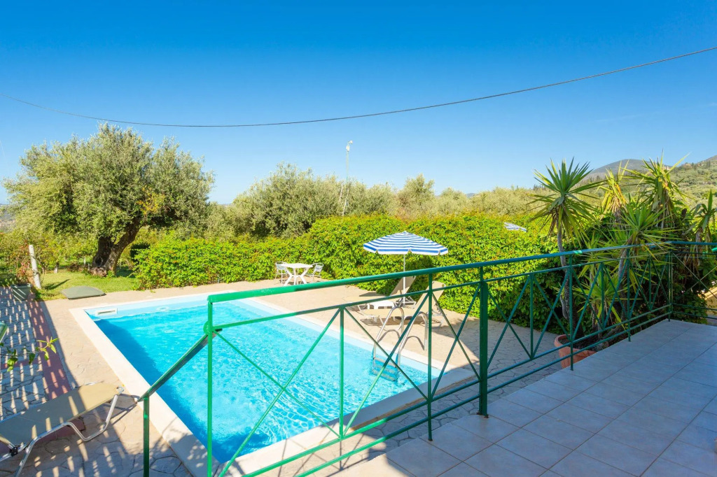 Villa Russa Alexandros