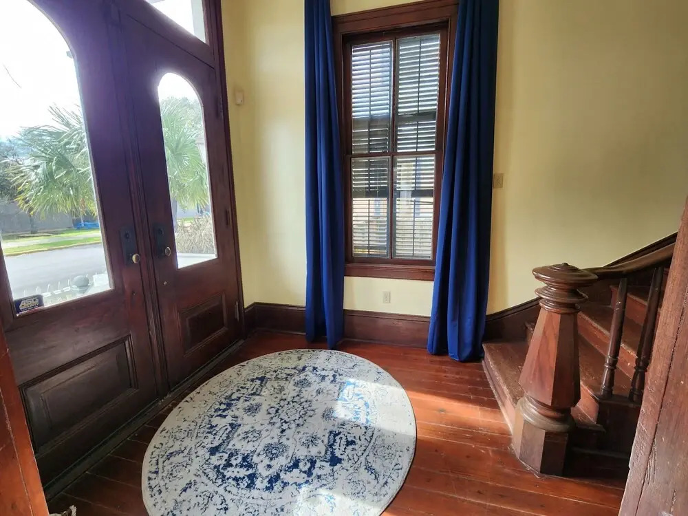 1886 Victorian 4 Bedroom Home by Redawning