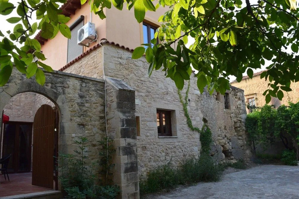 Venetian Cistern Villa , Historic Stone