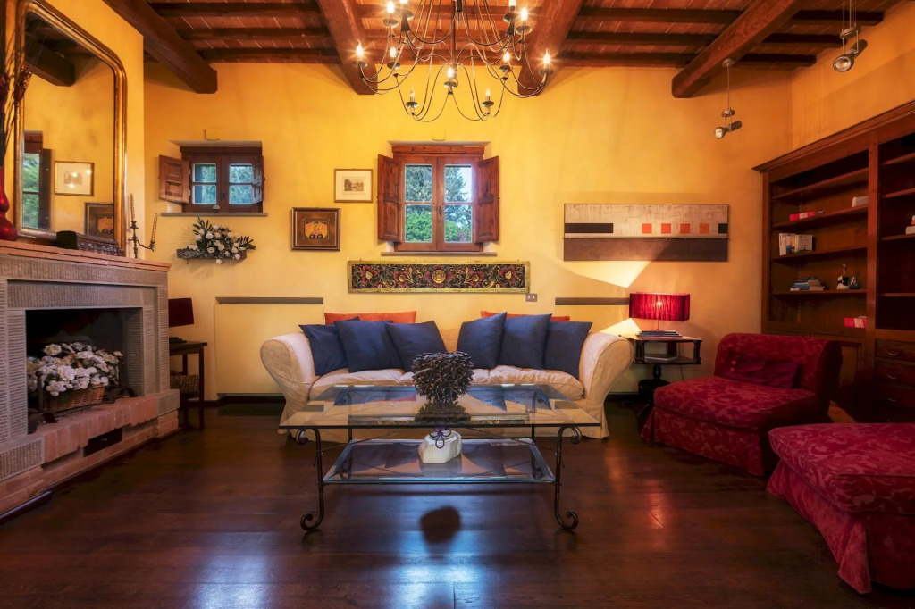CASALE DEI GIRASOLI 14, Emma Villas