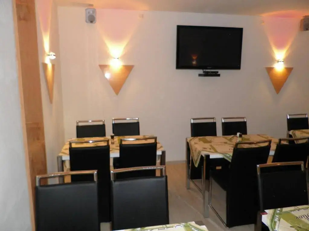 Astra Hotel