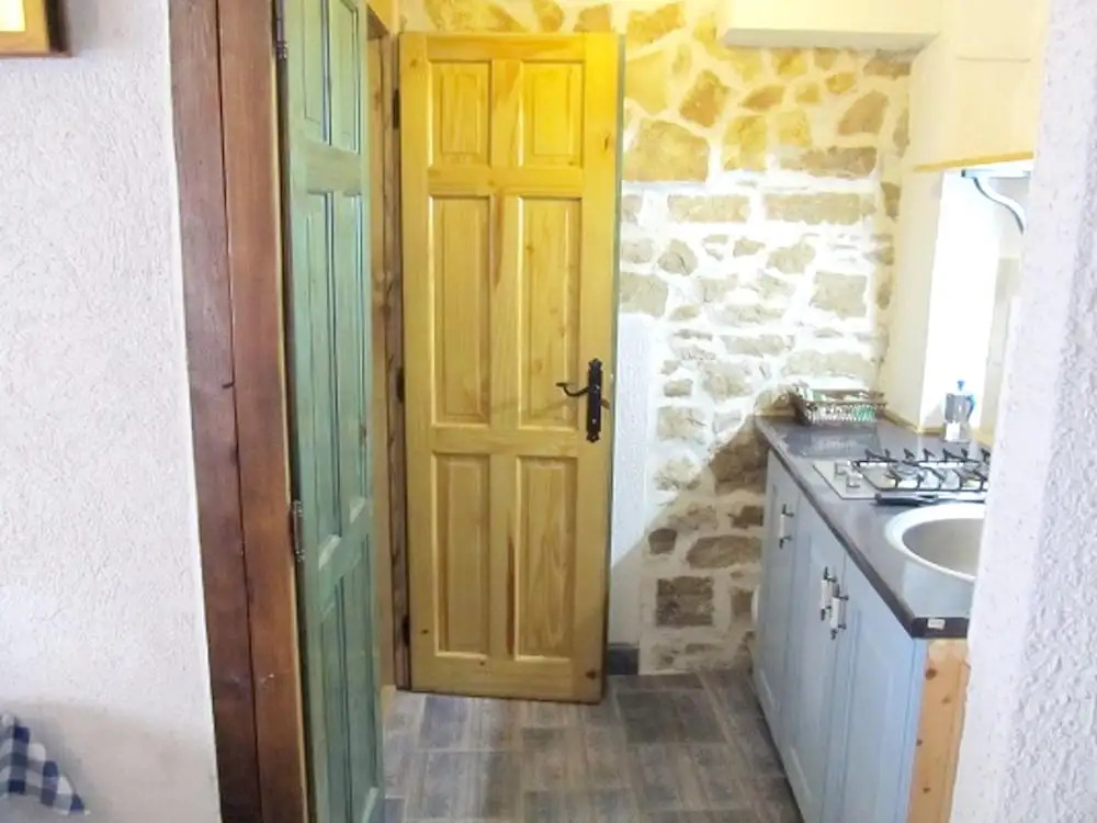 Studio in Betina, With Furnished Terrace and Wifi - 60 m From the Beac
