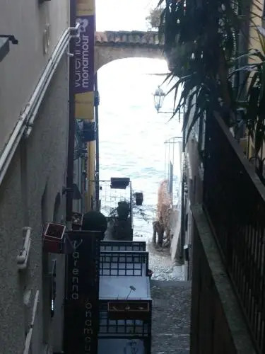 Casa di Mezzo "Historic centre of VARENNA" Lake Como