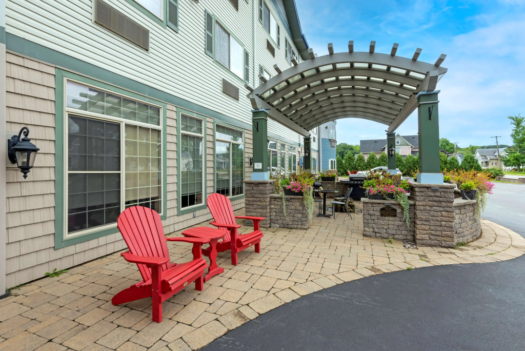 Best Western PLUS Vineyard Inn and Suites