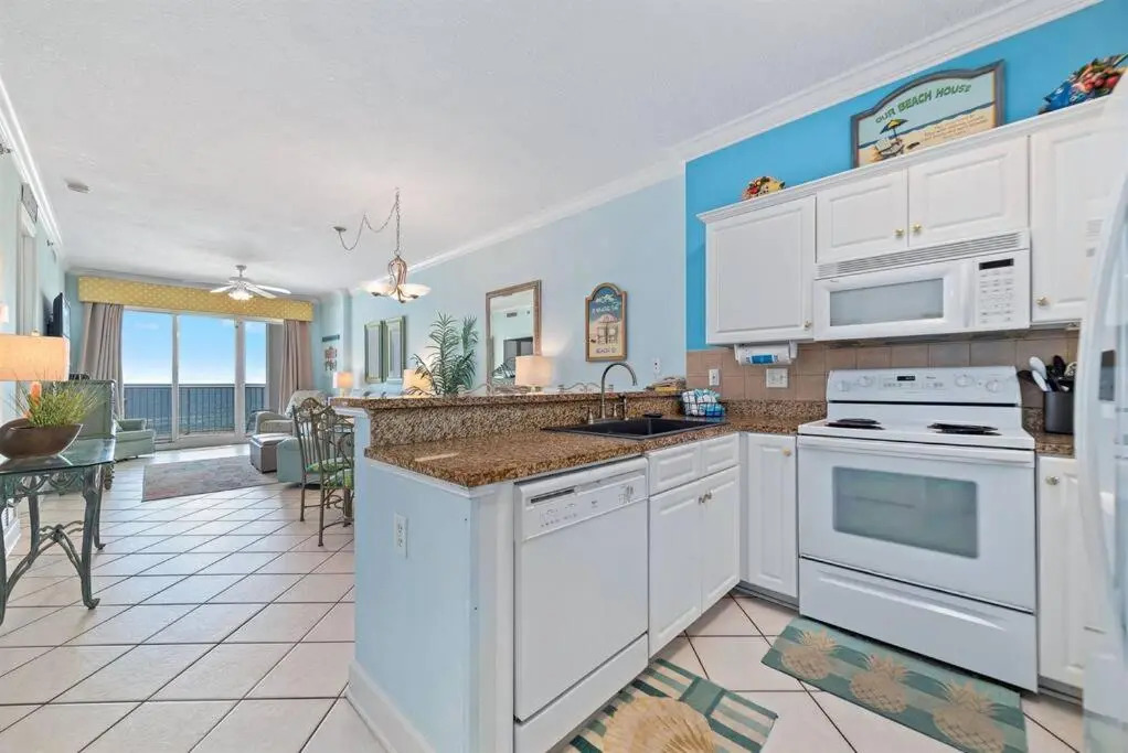 Island Royale 403 ~ Beachfront 2bd/2ba ~ In the Heart of Gulf Shores!
