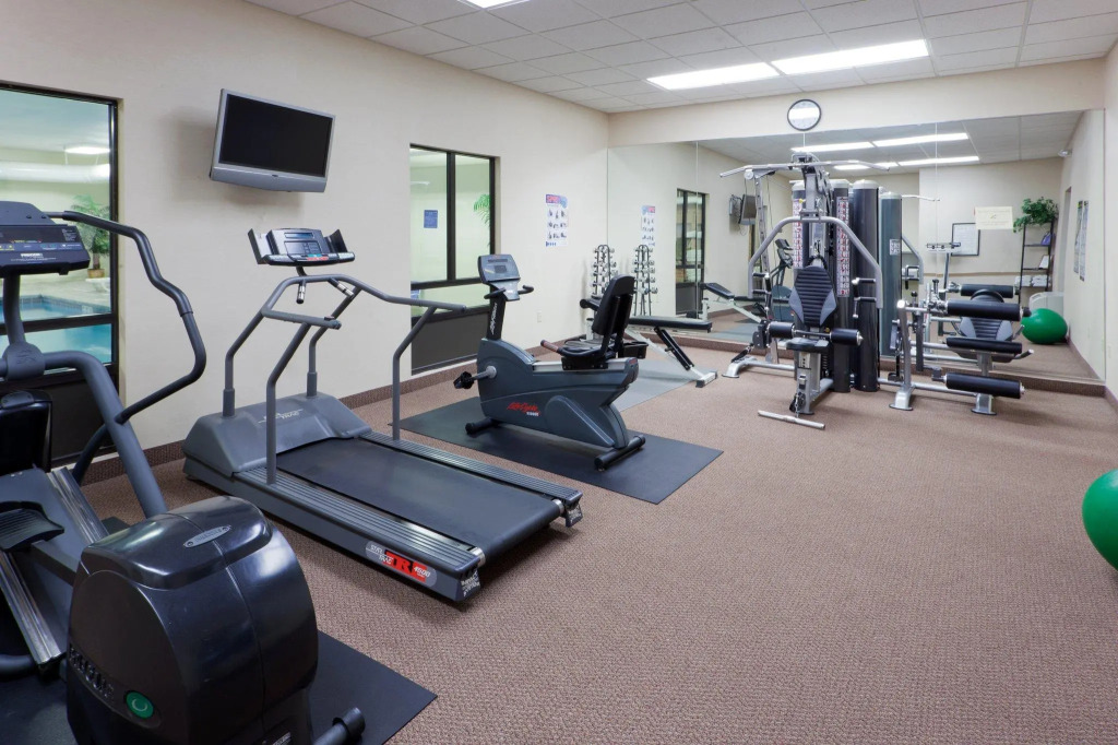 Holiday Inn Express & Suites Kent - University Area by IHG