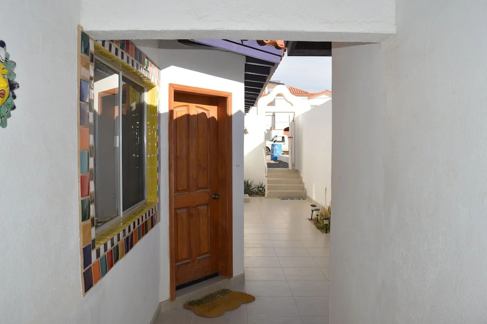 Casa de Juega - 3 Br townhouse by RedAwning