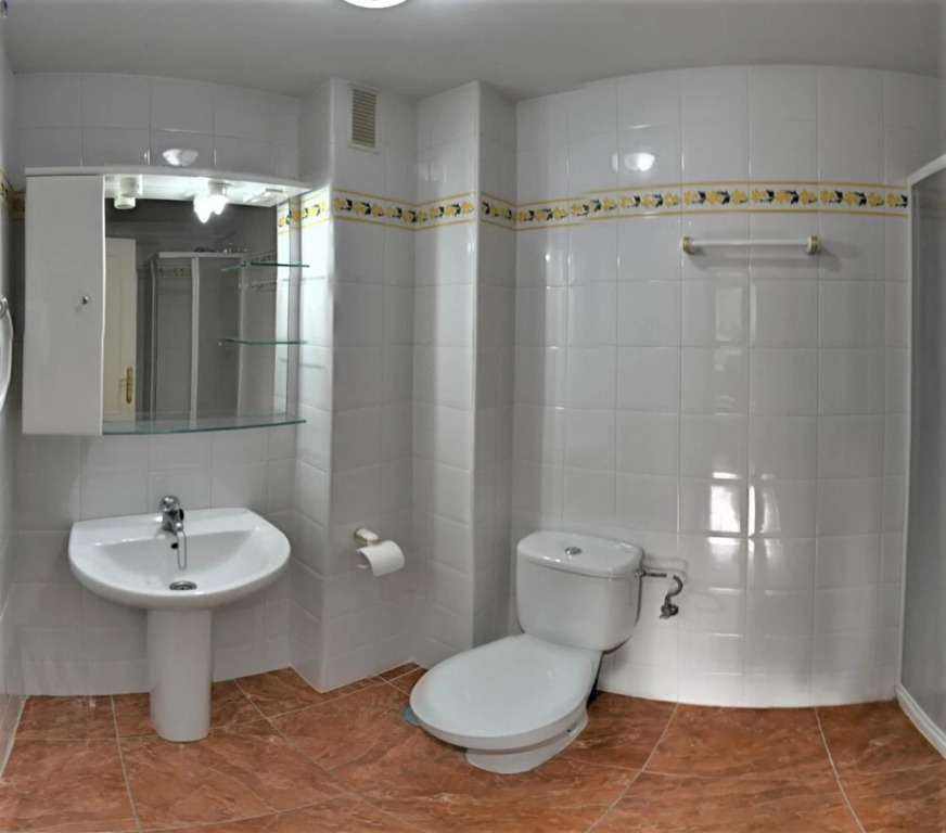 Apartment With 2 Bedrooms in Fuengirola, With Pool Access and Furnishe