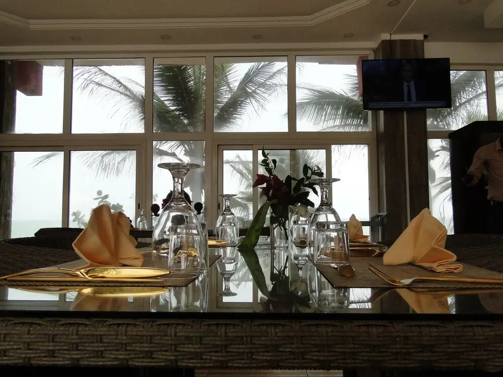 Iris Toubab Hotel