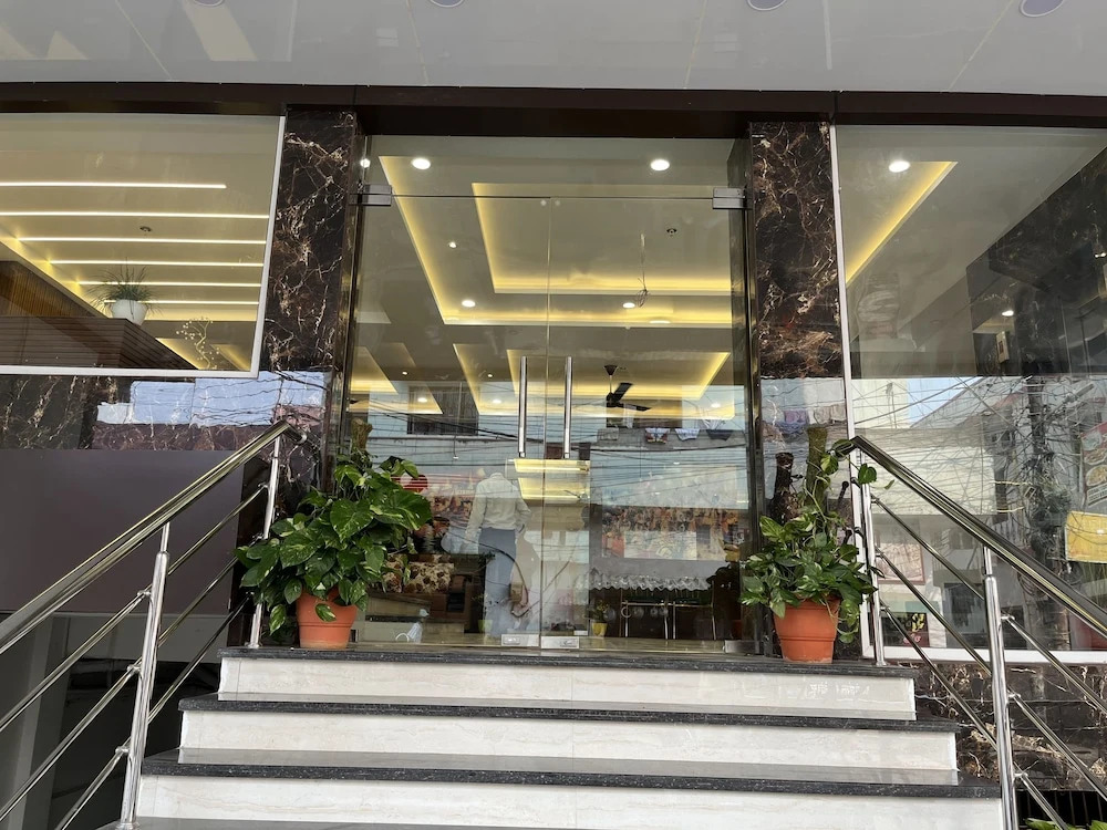 HOTEL Orchid Petal NG