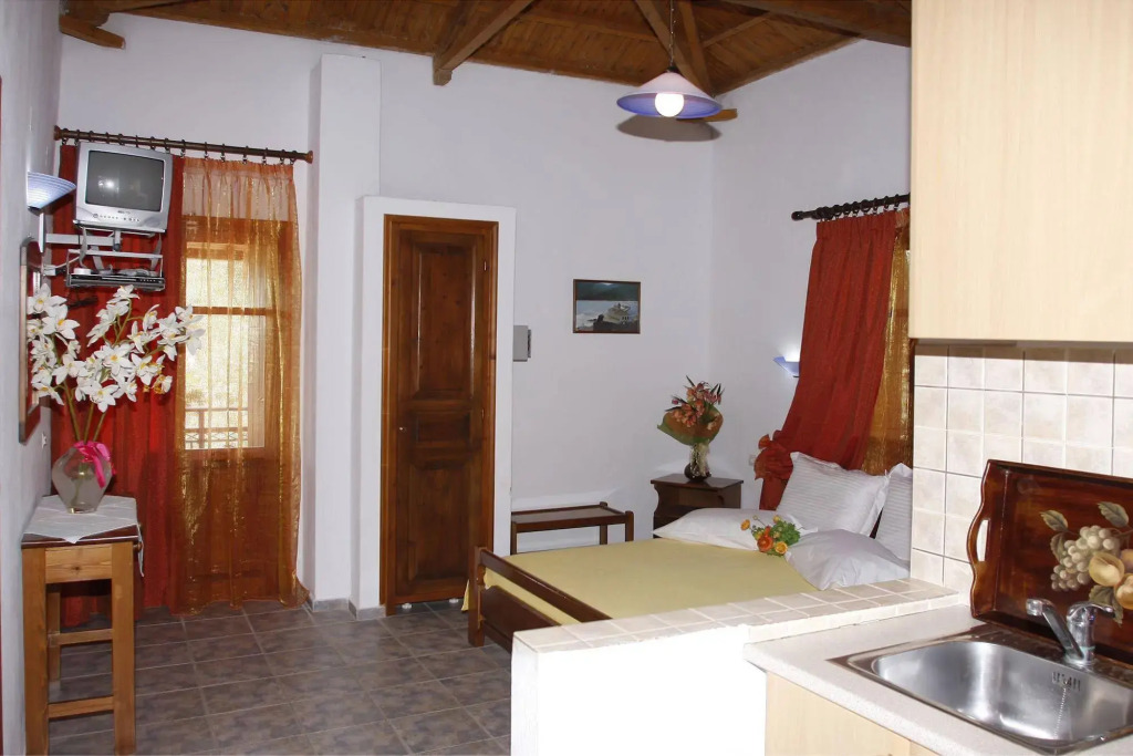 Artemis Bungalows