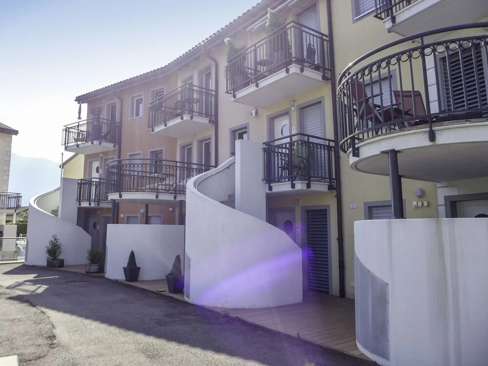 Apartment Bougainville C3-R by Interhome
