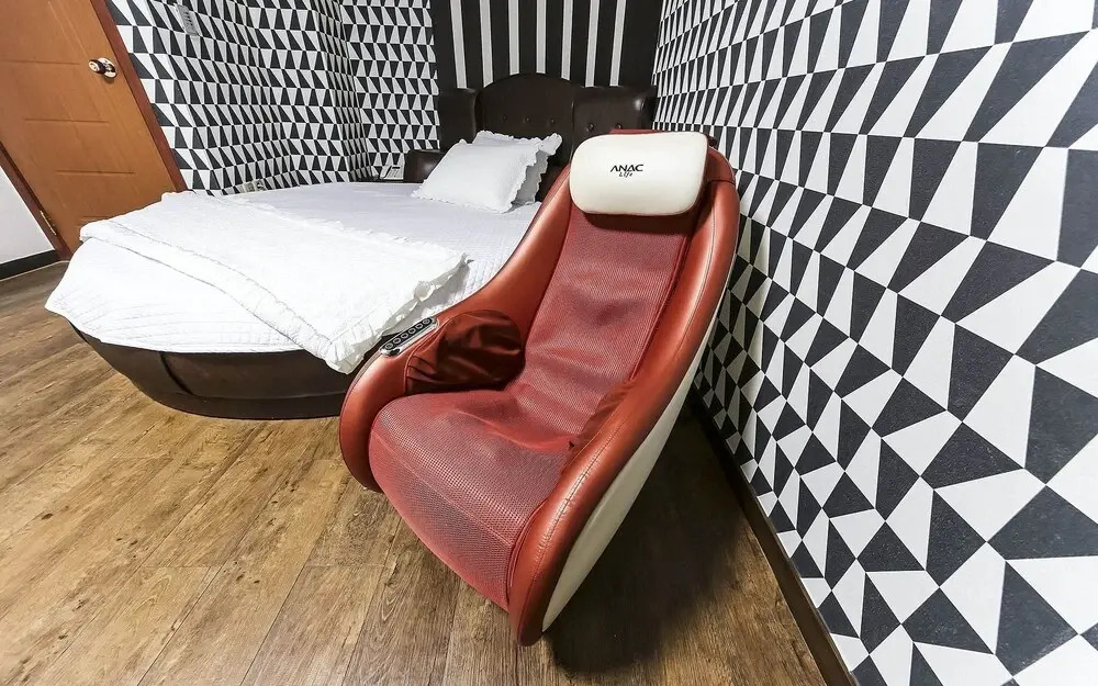 Rose Motel