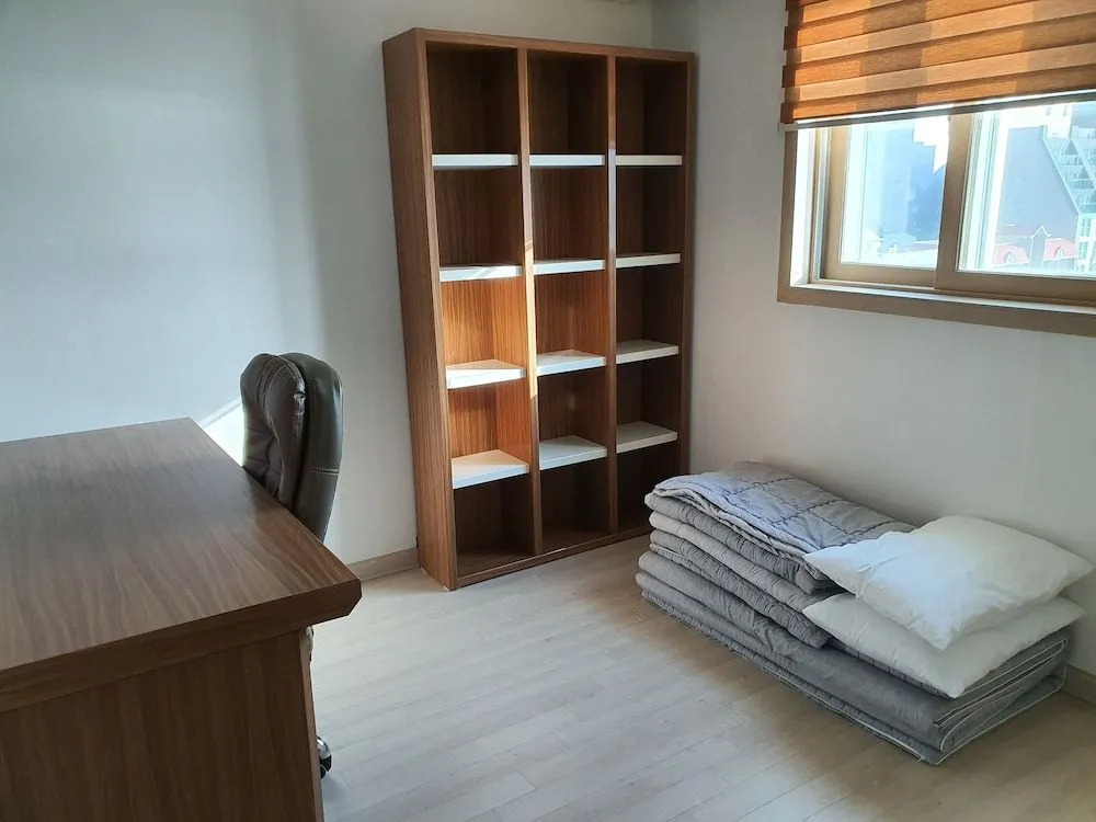 JS Residence Hotel Okpo