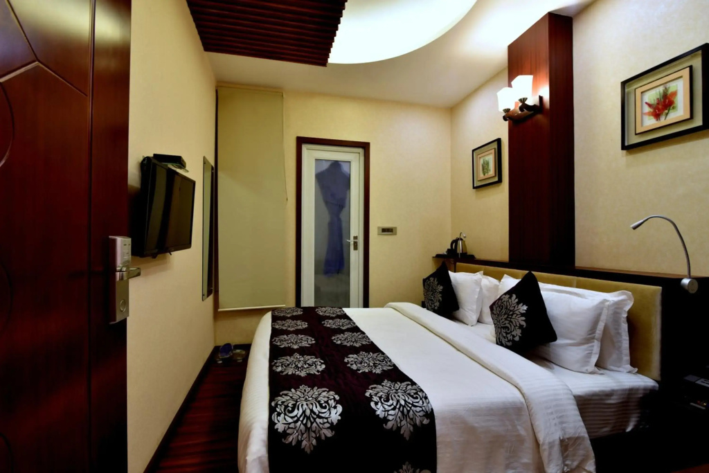 Hotel Kama International