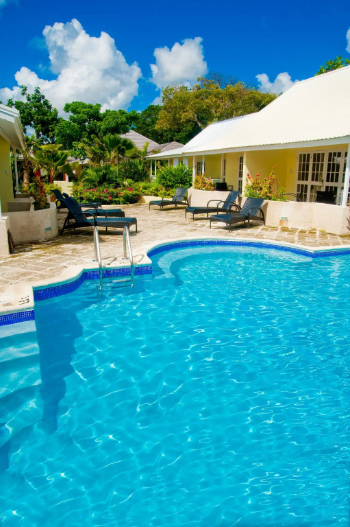 Island Inn All Inclusive Hotel