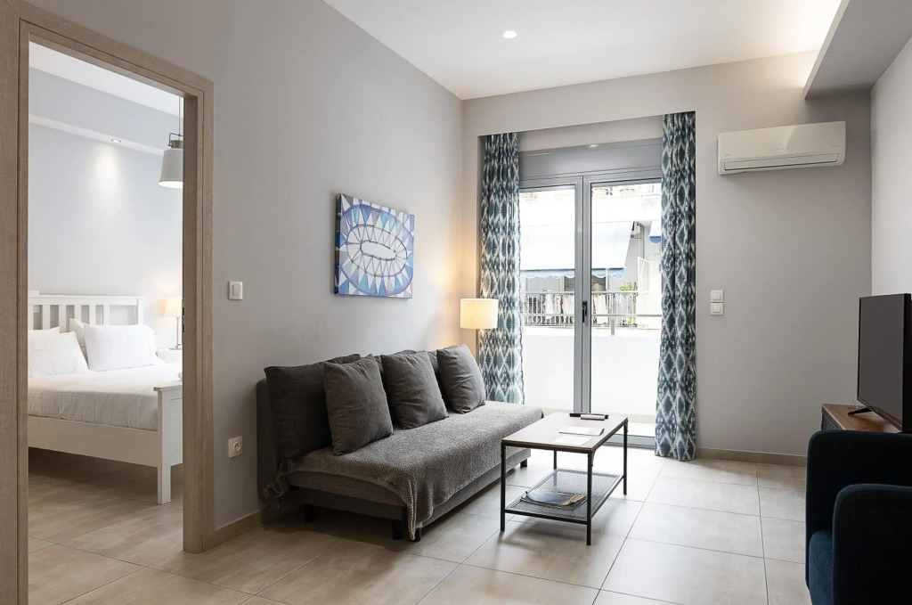 The Omnia Collection Pagrati