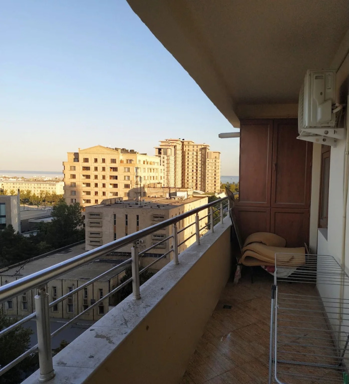 Bakuvi Tourist Apartment B038