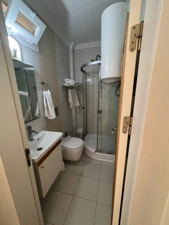 Modern Studio Flat in Didim with Shared Pool