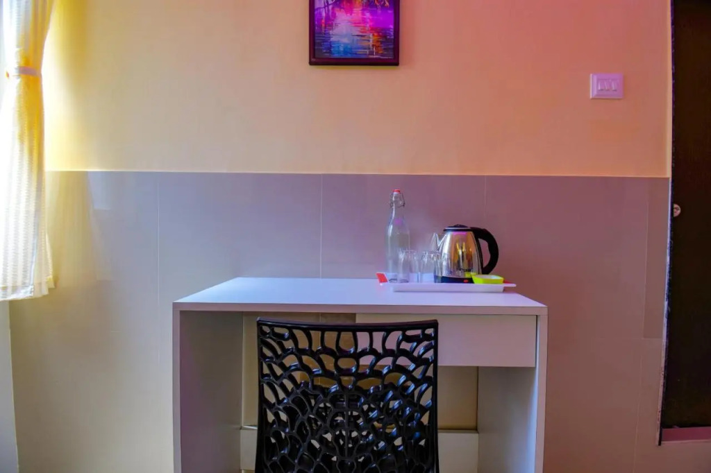 FabHotel Empire Executive - Nr HINJEWADI PHASE 1