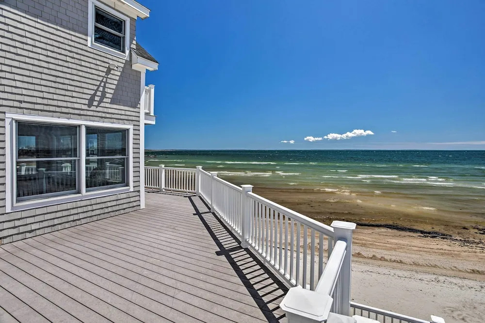 Romantic Retreat on the Sand: Cape Cod Beach House