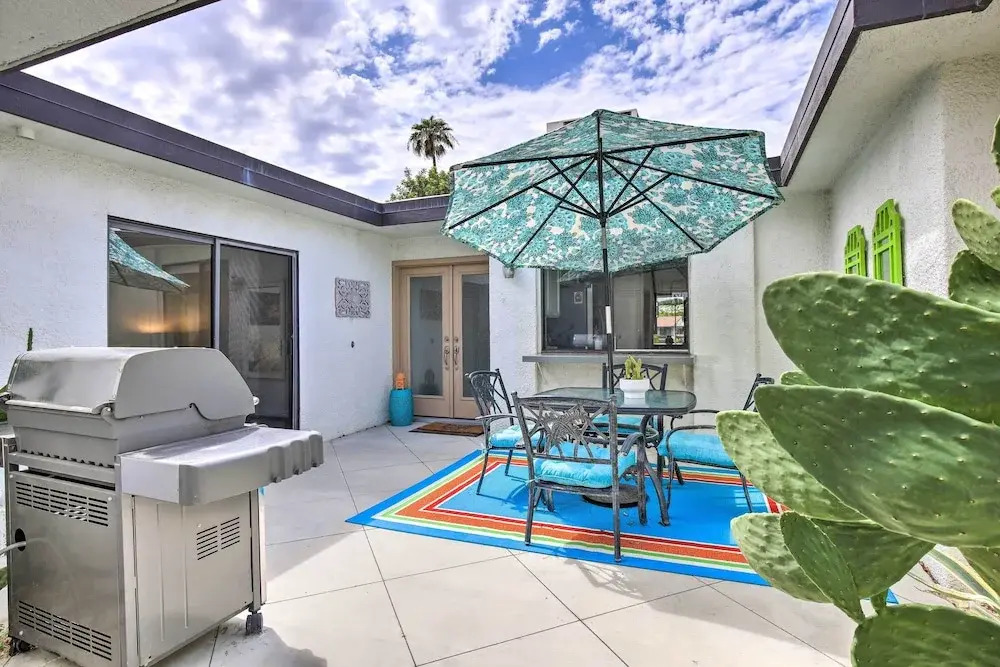 Rancho Mirage Condo on Fairway w/ Resort Amenities