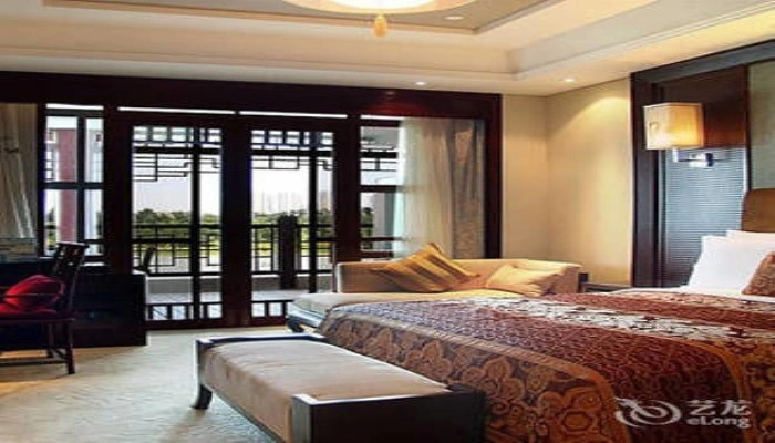 Aqua Resort