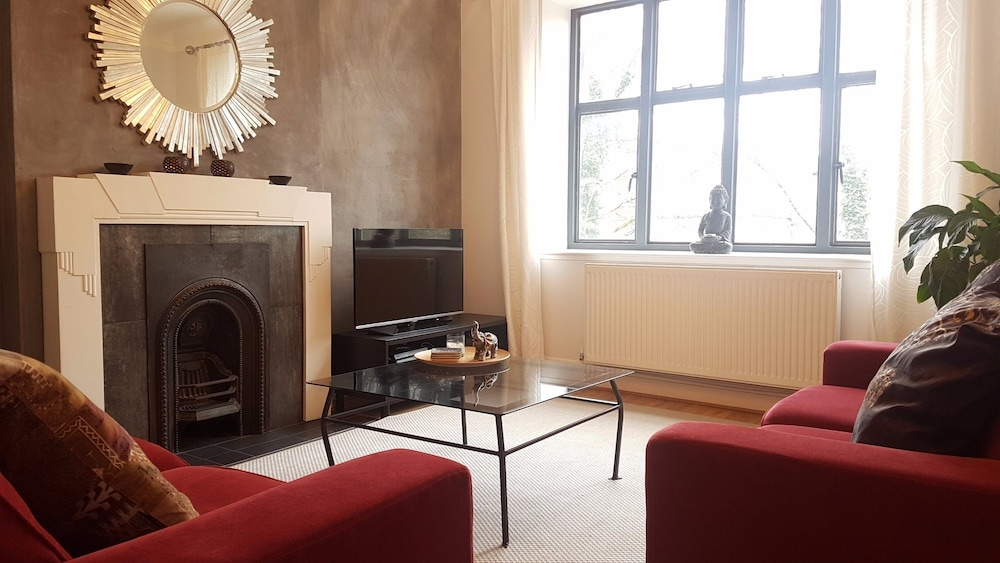 Kilburn Mansion Block Flat