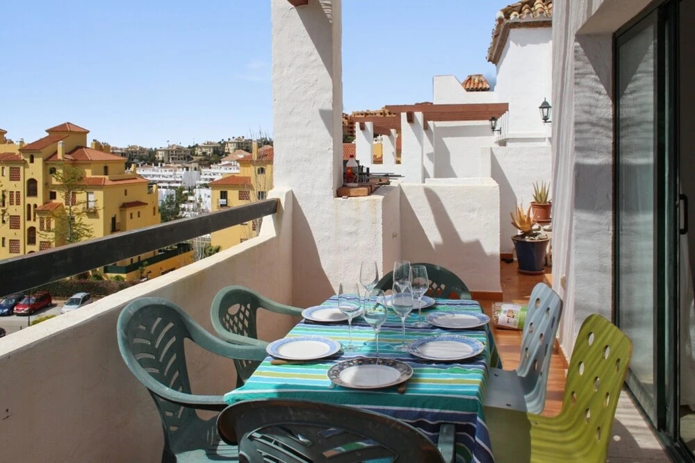 Apartment With 2 Bedrooms in Estepona, With Wonderful sea View, Pool A