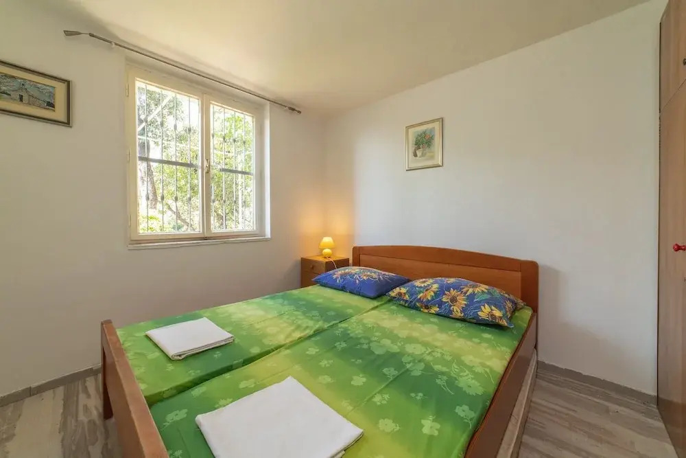 Perfect Beachfront Getaway Ideal for Families