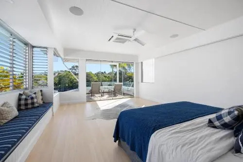 Iluka, Luxurious Riverfront Retreat