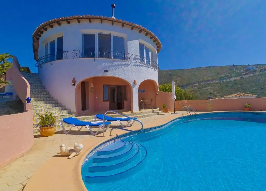 Villa Linda Vista - stunning views - by Holiday Rentals Villamar