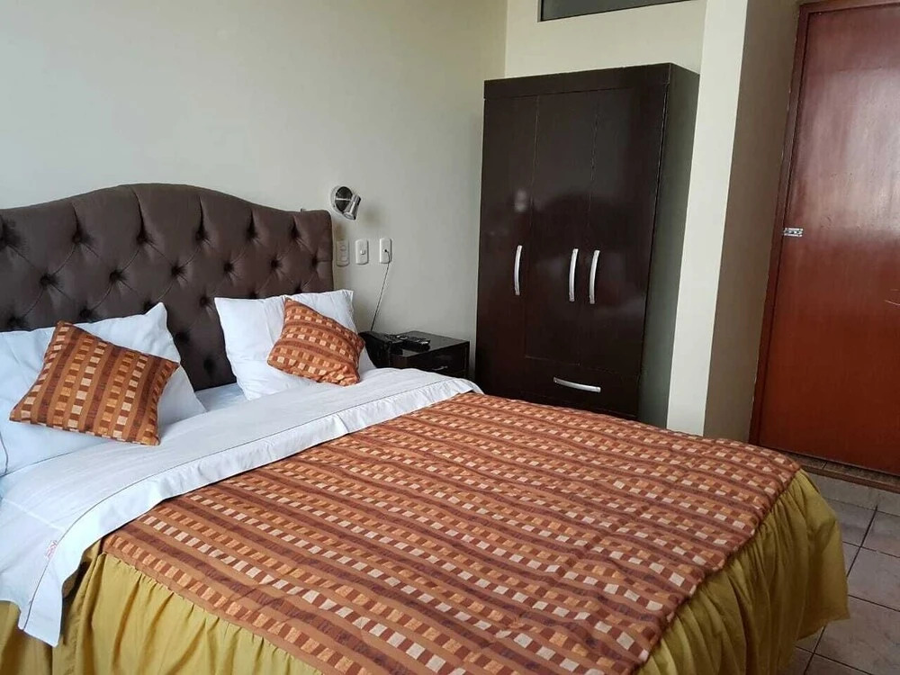 Suites Hotel José Félix