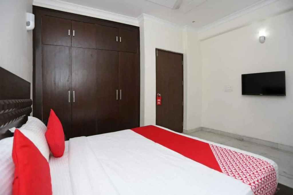 Oyo Flagship 700564 Grand Inn Residency