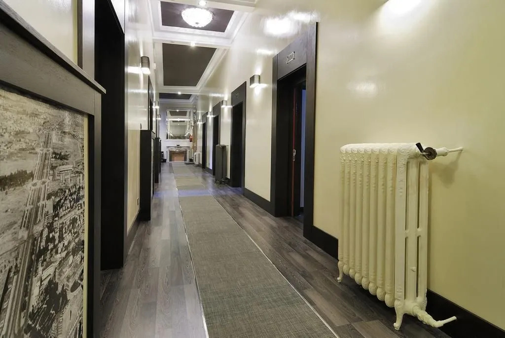 Alhambra Suites