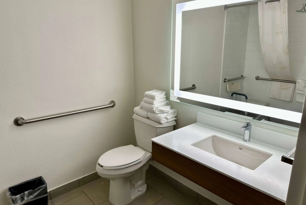 Microtel Inn & Suites by Wyndham Denver Airport
