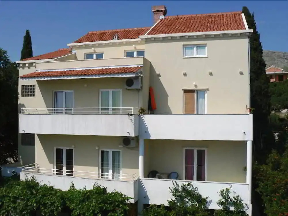 Apartments Zecevic