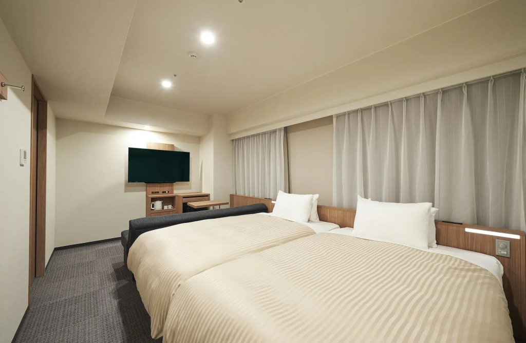 Sotetsu Fresa Inn Yokohama Higashiguchi